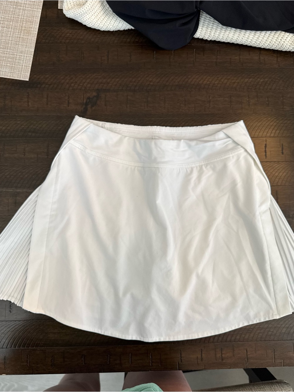 Lululemon White Pleated Tennis Skirt - Picture 2 of 10